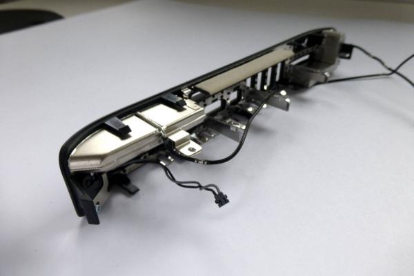 Preview: Back I O Cover 806-0834 806-1415-A with antennas and power button Mac mini A1347 2010 Original sparepart second sight