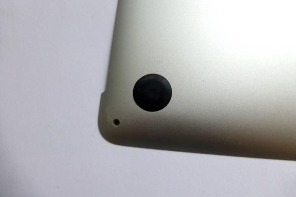 Bodenplatte 604-4288-A MacBook Pro 13 Zoll Retina A1502 Ersatzteil fünftes Detail