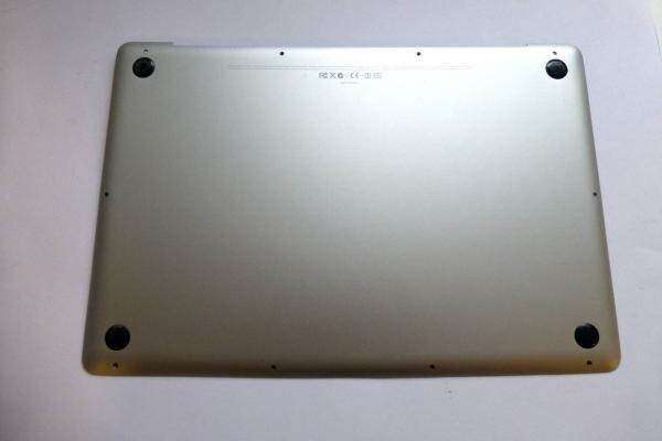 Bodenplatte Unterteil 922-9043 613-7739-A 604-1840-A MacBook Pro 15 Zoll Unibody A1286 Ersatzteil Hauptansicht