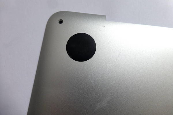 Preview: Bodenplatte 604-4288-A MacBook Pro 13 Zoll Retina A1502 Ersatzteil zweites Detail