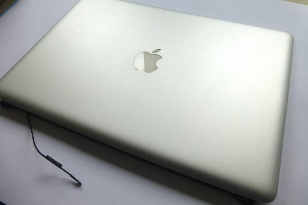 Display Assembly komplett HighResolution Glossy MacBook Pro 15 Zoll A1286 2011 Original Ersatzteil weiteres Detailbild