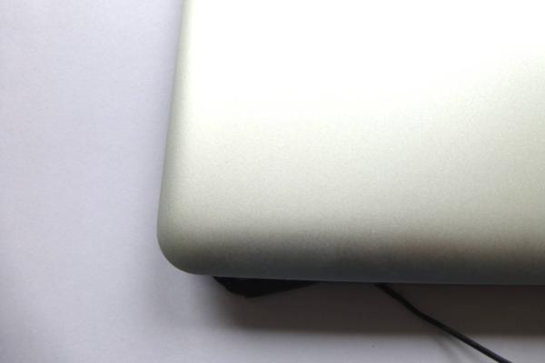 Display Assembly komplett HighResolution Glossy MacBook Pro 15 Zoll A1286 2011 Original Ersatzteil fünftes Detail