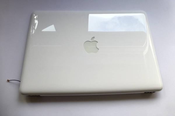 Preview: Display Case white MacBook unibody 13 inch A1342 Original sparepart second sight
