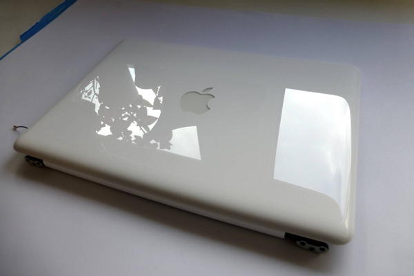 Preview: Display Case white MacBook unibody 13 inch A1342 Original sparepart first detail