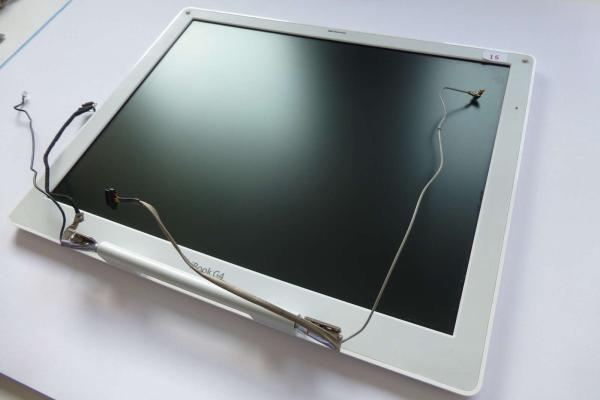Display Komplett iBook G4 14 Zoll A1055 2004 Original Ersatzteil Detailbild eins