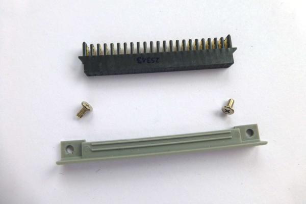 Preview: HDD Connector 922-6911 922-6904 iBook 14 inch A1134 Mid 2005 Original sparepart second sight