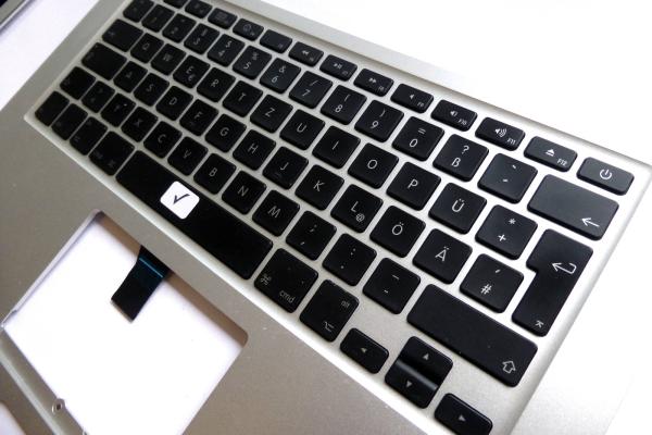 Preview: Tastatur Deutsch 661-6059 MacBook Air 13 Zoll A1369 2010 Top Upper Case Ersatzteil zweite Ansicht