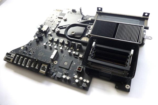 Preview: LogicBoard 820-00292-A 661-03172 iMac 27 inch 5K A1419 2015 Mainboard 3.2 GHz i5 AMD Radeon R9 2GB Original sparepart detail image one