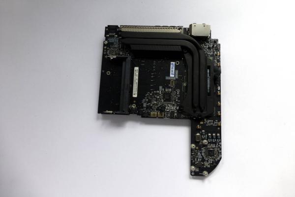 Logicboard 820-2577-A 631-1297 Mac mini A1347 2010 Core2Duo 2.4 GHz Original Ersatzteil Detailbild eins