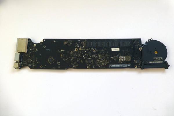 Preview: LogicBoard 820-2838-A  661-5733 661-5798 Mainboard MacBook Air 13 Zoll A1369 2010 2.13 GHz 4GB Ersatzteil zweite Ansicht