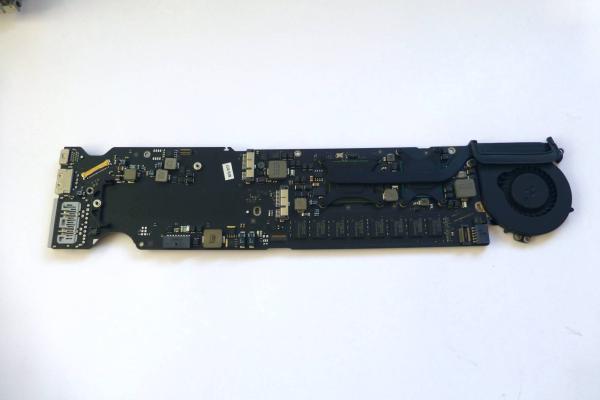 LogicBoard 820-2838-A  661-5733 661-5798 Mainboard MacBook Air 13 Zoll A1369 2010 1.86 GHz 2GB Ersatzteil Hauptansicht