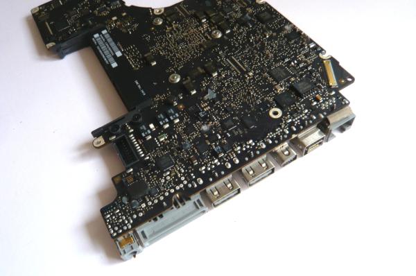 Preview: LogicBoard 820-2936-A Mainboard i5 2.3GHz MacBook Pro 13 Zoll A1278 2011 Original Ersatzteil Detailbild eins