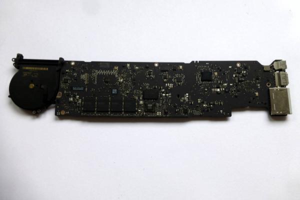 LogicBoard 820-3437-B i5 1.3 GHz 4GB MacBook Air 13 inch A1466 2013 2014 2015 2017 sparepart second sight
