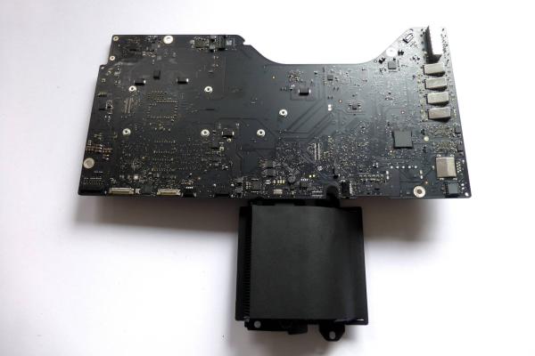 Preview: LogicBoard 820-3588-A iMac 21 inch A1418 late 2013 Mainboard i5 27GHz Original sparepart second sight