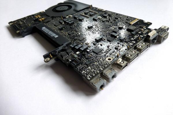 Preview: LogicBoard Mainboard 820-2327-A 661-4819 661-5102 Core2Duo 2.4GHz MacBook Pro 13 inch A1278 2008 Original sparepart first detail