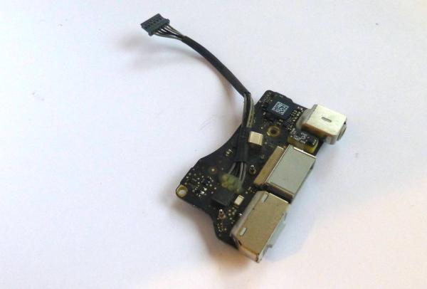 MagSafe Audio Modul 661-5792 820-2869-A MacBook Air 13 Zoll A1369 2010 I O Board Ersatzteil Hauptansicht