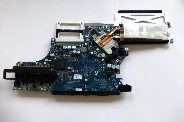Mainboard Logicboard 820-2223-A 2.4 GHz iMac 20 Zoll A1224 2008 Ersatzteil Hauptansicht