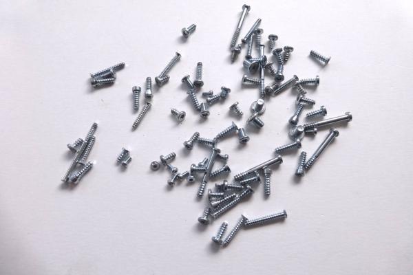 Preview: Screw Set iMac 24 inch A1225 2007 2008 2009 Original sparepart second sight