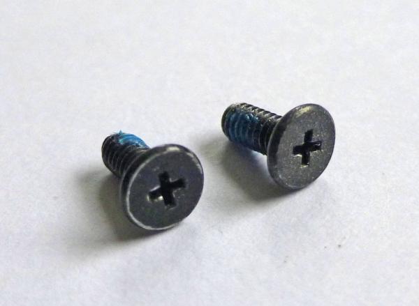 Preview: Lautsprecher Schrauben MacBook Pro 15 Zoll A1286 2010 2011 2012 Ersatzteil zweite Ansicht