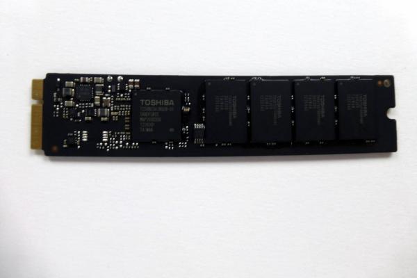 SSD 64 GB MacBook Air 11 Zoll 13 Zoll A1466 A1465 Mid 2012 Original Ersatzteil zweite Ansicht