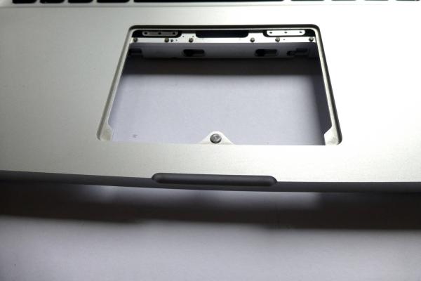 TopCase 661-4948 with german Keyboard MacBook Pro 15 inch A1286 late 2008 early 2009 Original sparepart fourth detail