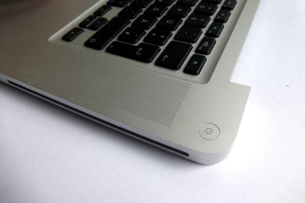 TopCase 661-4948 with german Keyboard MacBook Pro 15 inch A1286 late 2008 early 2009 Original sparepart additional detail