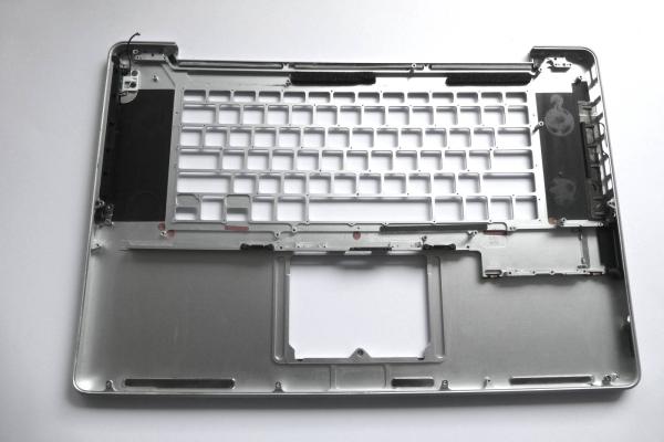 TopCase leer US Layout 805-9440-42 MacBook Pro 17 Zoll A1297 2009 Original Ersatzteil zweite Ansicht