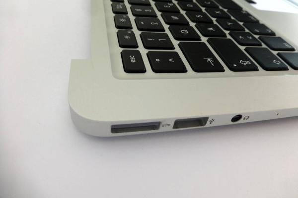 Preview: Tastatur Deutsch 069-9397-23 MacBook Air 13 Zoll A1466 2013 2014 2015 2017 Ersatzteil zweites Detail