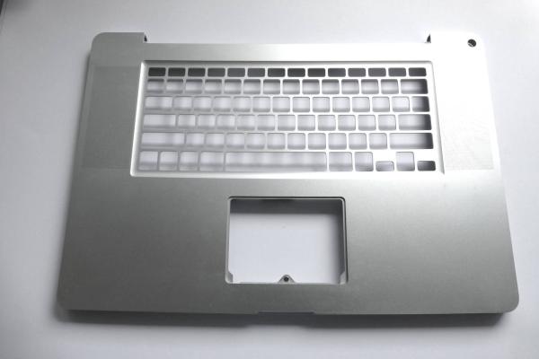 TopCase leer US Layout 805-9440-42 MacBook Pro 17 Zoll A1297 2009 Original Ersatzteil Hauptansicht