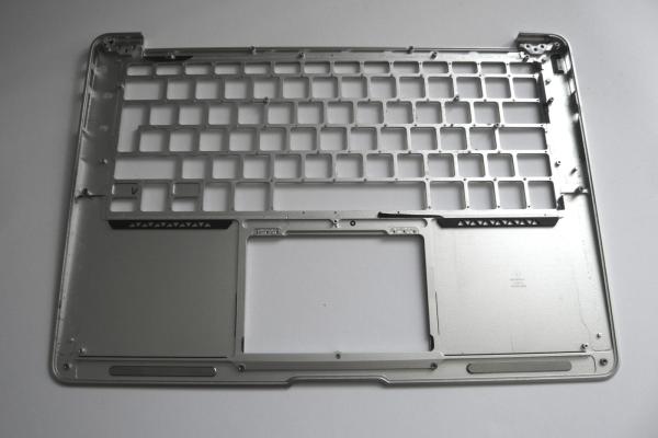 Preview: TopCase ohne Tastatur 069-8952-A Original MacBook Air 13 Zoll A1369 2010 Ersatzteil erstes Detail