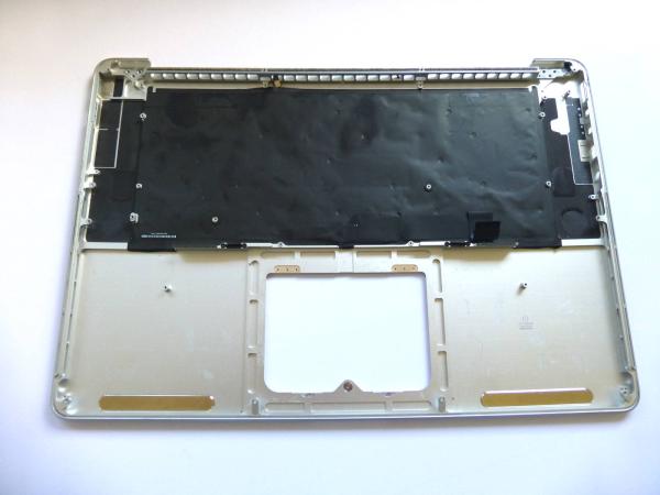 TopCase Tastatur deutsch 613-1325-08 MacBook Pro 15 Zoll Retina A1398 late 2013 2014 Ersatzteil Detailbild eins