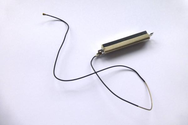 Preview: WLan AirPort Antenne 922-9797 links iMac 21 Zoll A1311 2011 Original Ersatzteil zweite Ansicht