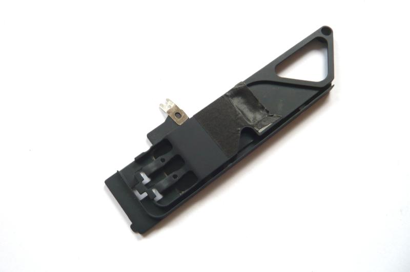 AirPort Bluetooth Bracket 806-1458 MacBook Pro 17 inch A1297 2011 sparepart main image