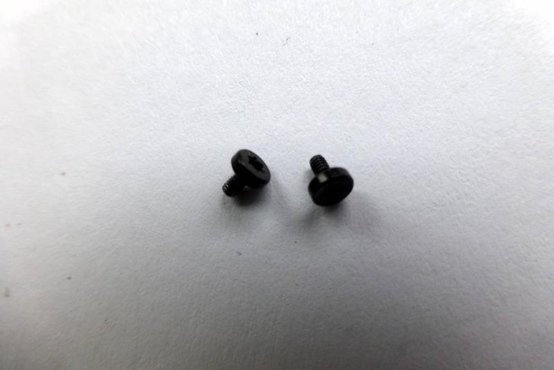 Audio Board Schrauben Apple MacBook 12 Zoll A1534 Original Ersatzteil zweite Ansicht