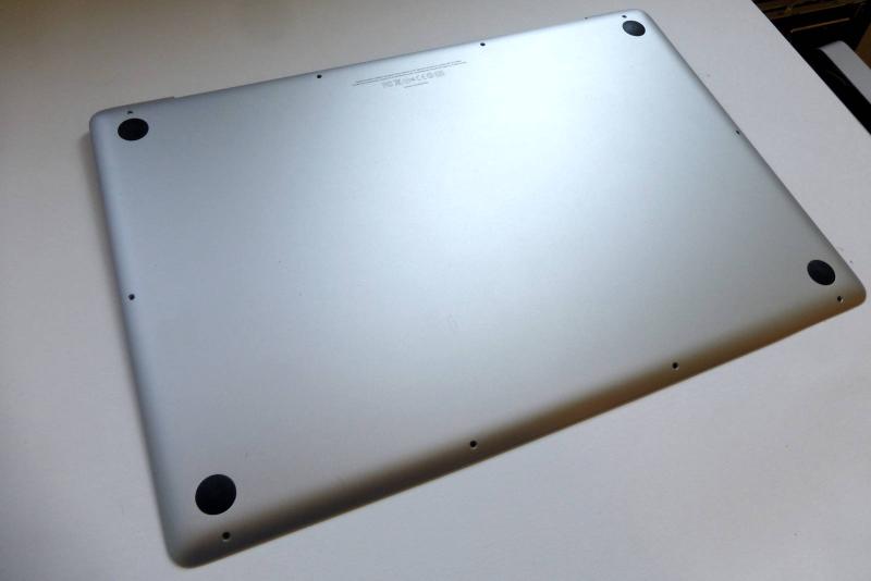 Bottom Case 604-0215-18 922-8930 922-9024 MacBook Pro 17 inch A1297 2009 2010 2011 Lower Case sparepart fifth detail