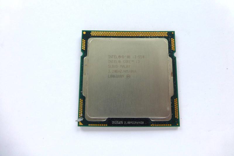 CPU Core i3 3.2 GHz iMac 27 Zoll A1312 2010 Original Ersatzteil Hauptansicht