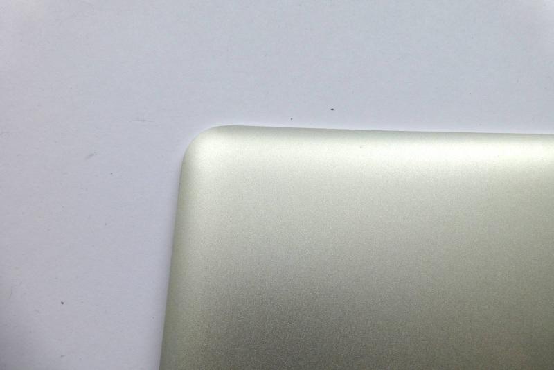 Display Assembly komplett HighResolution Glossy MacBook Pro 15 Zoll A1286 2011 Original Ersatzteil zweites Detail