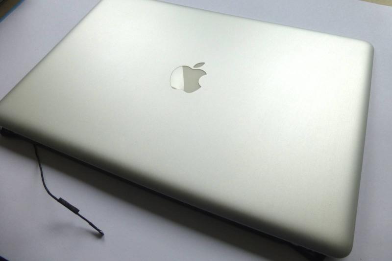 Display Assembly komplett HighResolution Glossy MacBook Pro 15 Zoll A1286 2011 Original Ersatzteil weiteres Detailbild