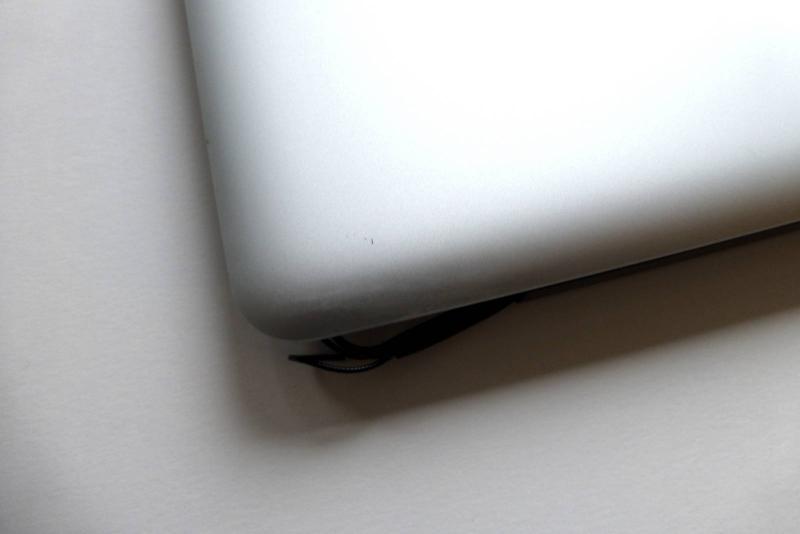 Display complete glossy MacBook Pro 17 inch A1297 2011 Original sparepart additional detail