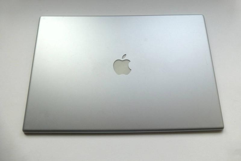 Display Deckel 603-9349-A 607-2408 607-0703 607-2216 MacBook Pro 17 Zoll A1151 A1212 A1229 A1261 Original Ersatzteil Hauptansicht