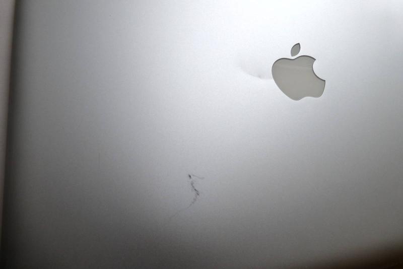 Display complete glossy MacBook Pro 17 inch A1297 2011 Original sparepart additional detail