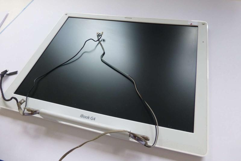 Display complete iBook G4 14 inch A1134 2005 Original sparepart detail image one