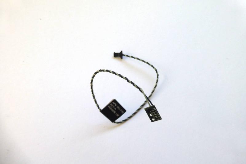 DVD Optical Drive Temperatur Sensor Kabel 593-1152 922-9214 iMac 21 Zoll A1311 2009 Original Ersatzteil Detailbild eins