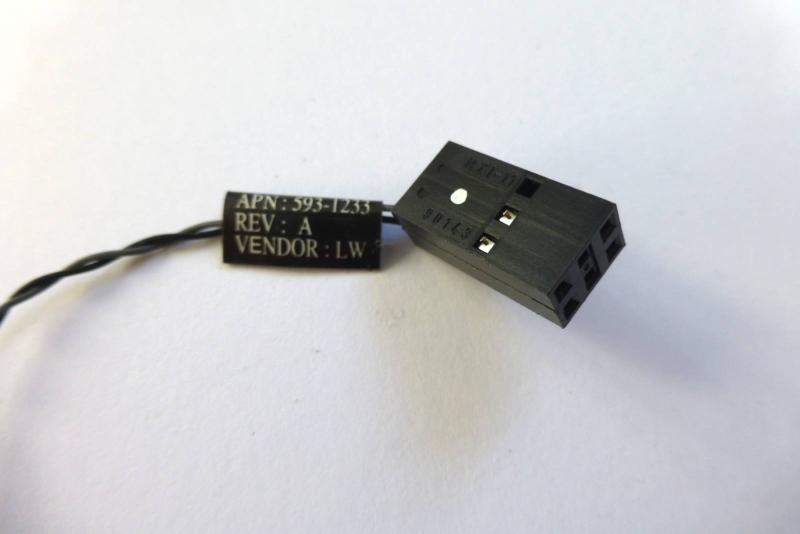 Festplatten Temp Sensor Kabel 593-1233 Original iMac 21 Zoll A1311 Ersatzteil Detailbild eins