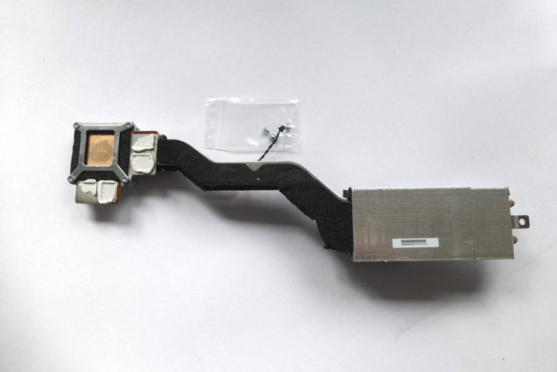 GPU Kuehler 730-0481 mit Sensor iMac 24 Zoll A1225 2007 2008 Original Ersatzteil zweite Ansicht