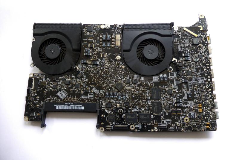 Logicboard 820-2610-A 661-5204 MacBook Pro 17 inch A1297 2009 28 GHz Core2Duo sparepart main image