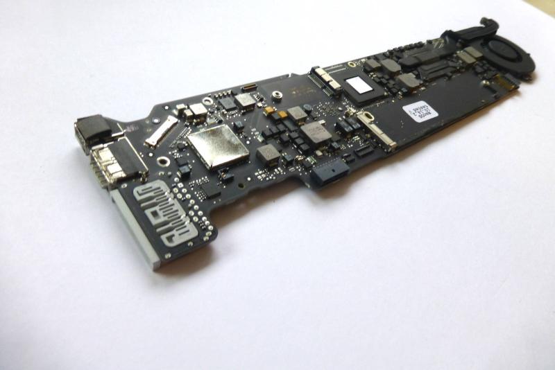 LogicBoard 820-3209-A 661-6631 661-6632 i5 1.8 GHz 8GB Mainboard MacBook Air 13 Zoll A1466 2012 Ersatzteil Detailbild eins