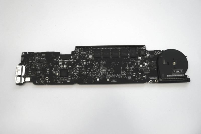 LogicBoard 820-3435-A MacBook Air 11 inch 2013 2014 2015 A1465 14 GHz i5 4 GB Mainboard sparepart second sight