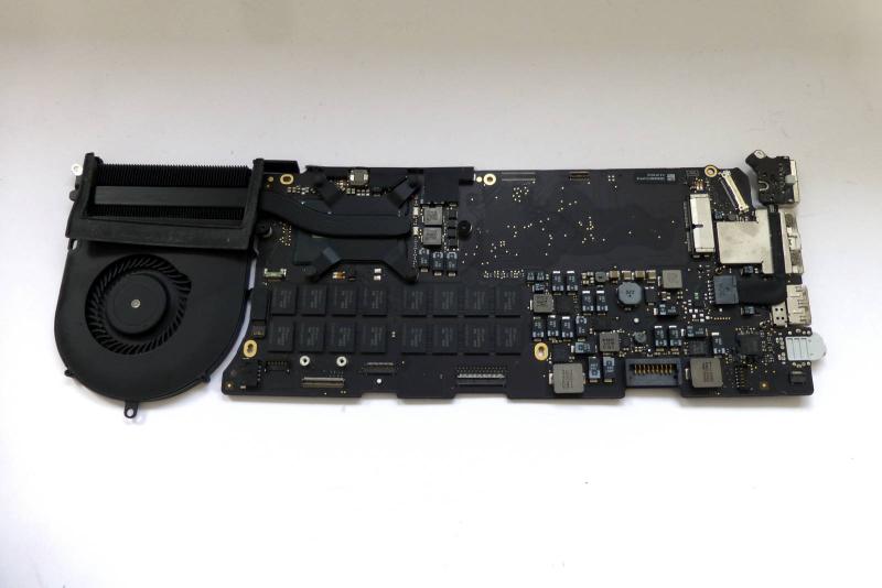 Logicboard 820-3476-A 2.4 GHz i5 8 GB MacBook Pro 13 Zoll A1502 Late 2013 Mid 2014 Ersatzteil Hauptansicht