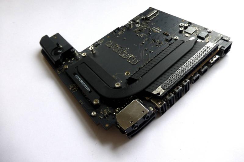 Logicboard 820-5509-A 661-01022 661-01020 661-01019 Mac mini A1347 2014 Core i5 1.4GHz 8GB Original Ersatzteil Hauptansicht
